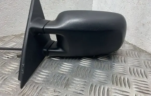 Manual wing mirror