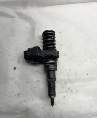 Volkswagen Sharan Fuel injectors set 038130073H