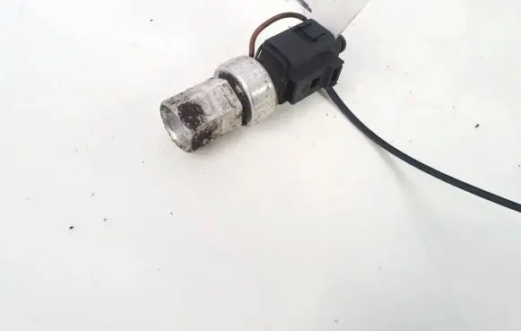 Air conditioning (A/C) pressure sensor