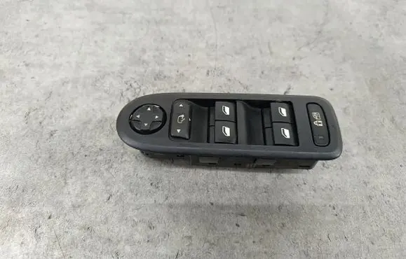 Peugeot 308 Quarter vent window switch 96644917XT