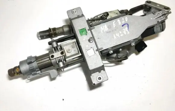 Mercedes-Benz E W211 Steering wheel axle 2114602716