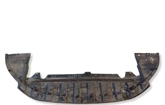 Volvo V70 Front bumper skid plate/under tray 31353600