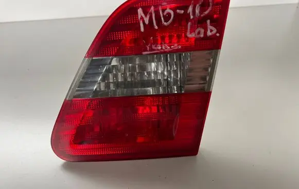 Mercedes-Benz B W245 Tailgate rear/tail lights A1698201664 1698201664