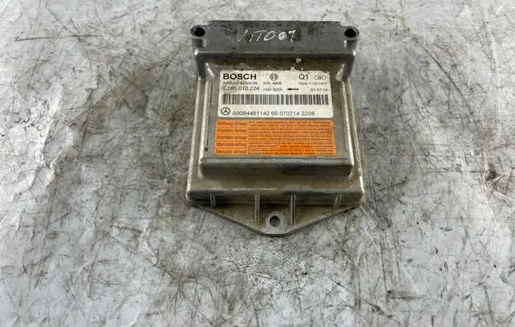 Mercedes-Benz Vito Viano W639 Airbag control unit/module A9064461142 0285010224