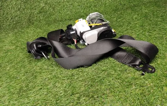 BMW 5 G30 G31 Front seatbelt 7430122 34234136 D34186688E