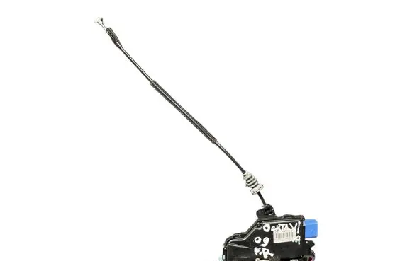 Skoda Octavia Mk2 (1Z) Front door lock PA6630FV