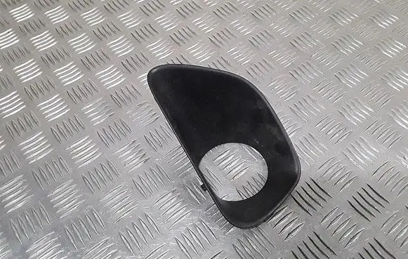 Jeep Grand Cherokee Front fog light trim/grill 88871124D