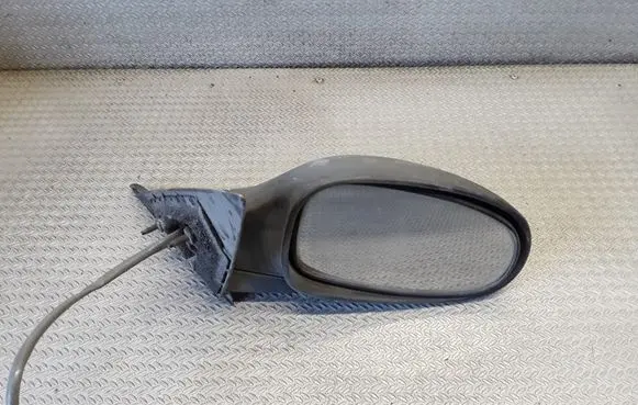 Chrysler Neon I Front door electric wing mirror E13011674