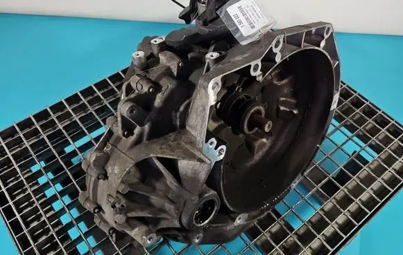 Ford Focus Manual 5 speed gearbox AV6R7002KH IMPRK1593022