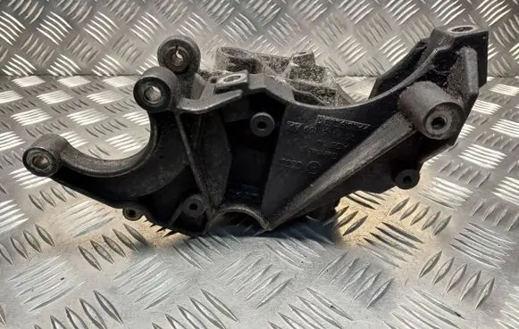 Audi A6 S6 C6 4F Power steering pump mounting bracket 059145169AA