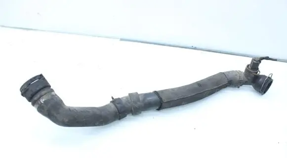 Volkswagen PASSAT CC Engine coolant pipe/hose