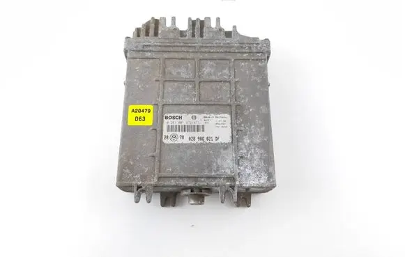 Volkswagen Golf III Engine control unit/module 028906021DF 0281001472 028906021