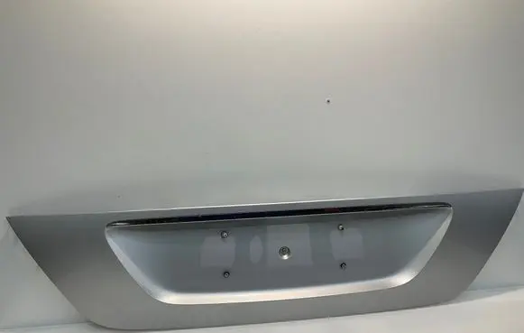 Mercedes-Benz E W211 Tailgate trim 2117500037 A2117500037