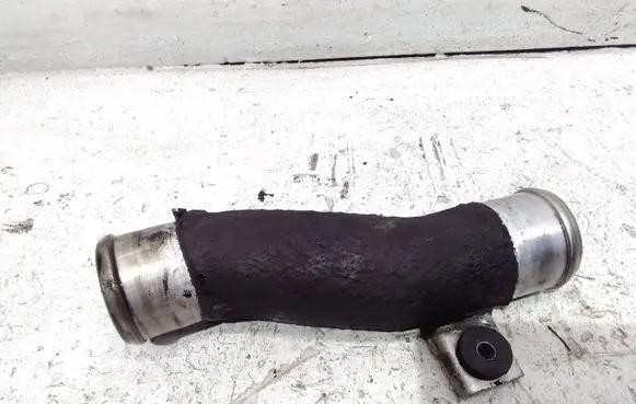 Hyundai Santa Fe Intercooler hose/pipe