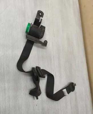 Chrysler Grand Voyager IV Rear seatbelt 9478170