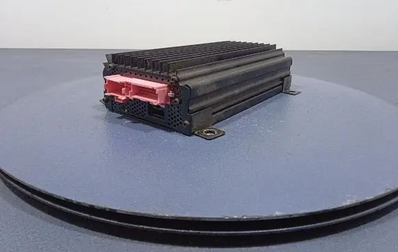Cadillac DeVille Aerial antenna amplifier 25756359