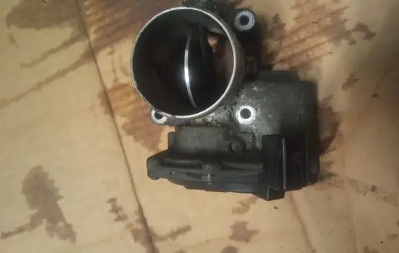 Hyundai Santa Fe Throttle valve