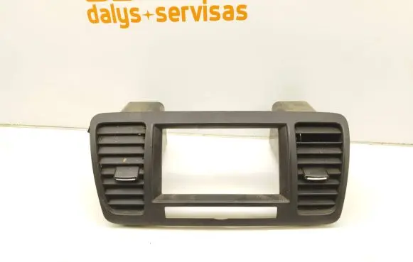 Subaru Legacy Radio/GPS head unit trim 