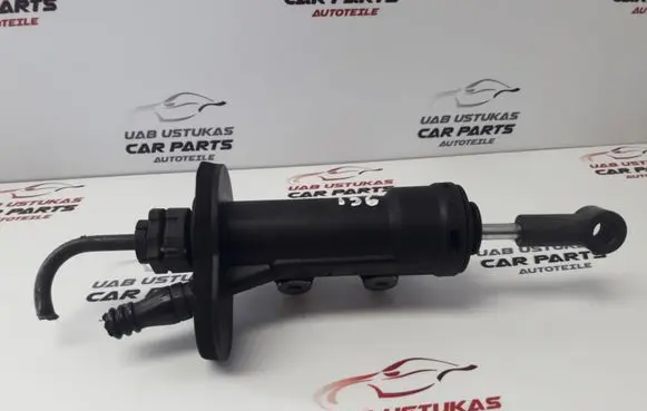 Audi A6 S6 C6 4F Clutch master cylinder 4F0721401A