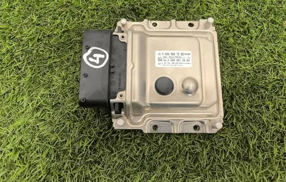 Mercedes-Benz S W222 Adblue control unit A0009007206 A0009012003 0281031385
