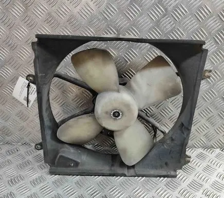 Mitsubishi 3000 GT Radiator cooling fan shroud MB660750