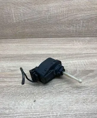 BMW 3 E36 Headlight level adjustment motor 0307851327