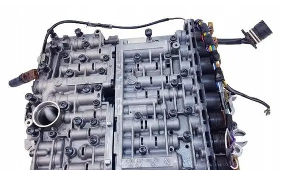 BMW X5 E53 Transmission gearbox valve body 