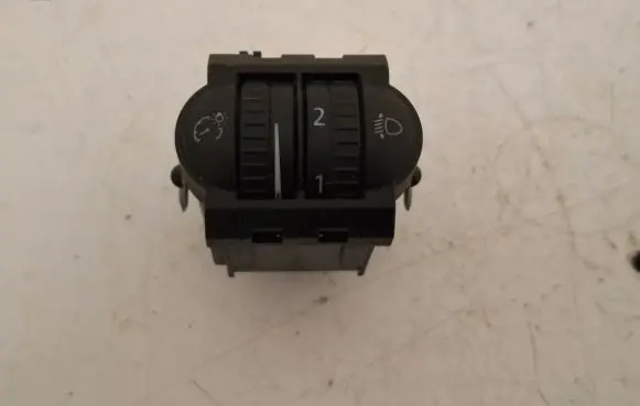 Volkswagen Golf V Headlight level height control switch 1K0941333A