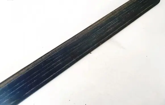 Honda CR-V Front sill trim cover 84202awaa