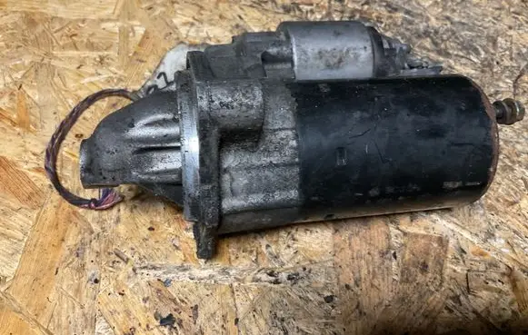 Audi A4 S4 B6 8E 8H Starter motor 06B911023A 0001107427