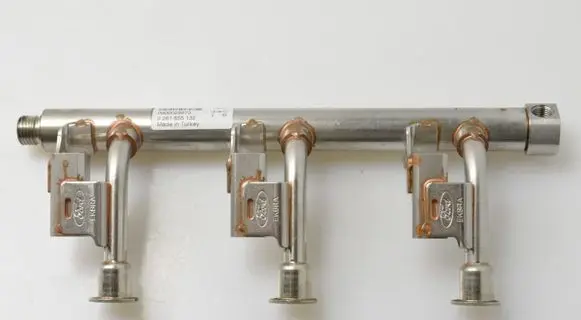Ford Focus Fuel main line pipe CM5G9H487HB
