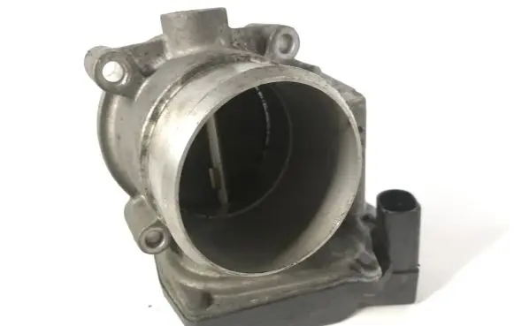 Volkswagen Eos Throttle valve 06F133062G