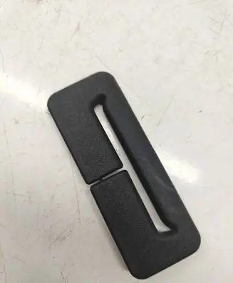 Dodge Challenger Seat belt trim 2024299