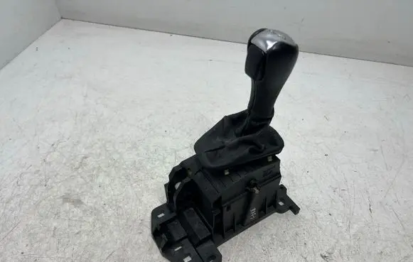 Land Rover Range Rover Sport L320 Gear shifter/selector AH327Z370AD
