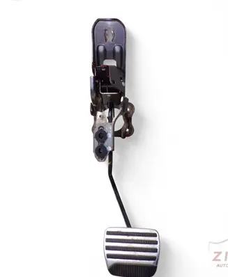 Infiniti FX Brake pedal 87011 465011BA0A