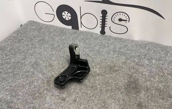 Mercedes-Benz GLC X253 C253 Front door upper hinge X2531705