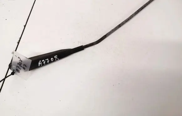 Renault Kangoo I Front wiper blade arm 7700308800
