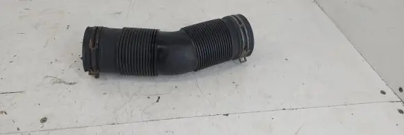 Volkswagen Polo IV 9N3 Intercooler hose/pipe 6q0129684Ab