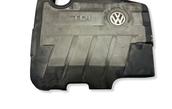 Volkswagen Golf VI Engine cover (trim) 