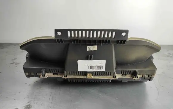 Volvo XC90 Speedometer (instrument cluster) 36051309