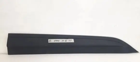 Suzuki Vitara (LY) Front door trim (molding)