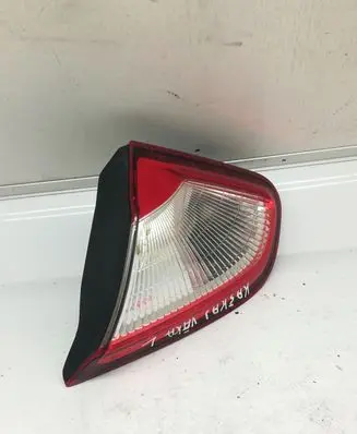 Nissan Qashqai Tailgate rear/tail lights 89503209