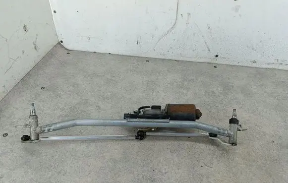 Land Rover Freelander Front wiper linkage 