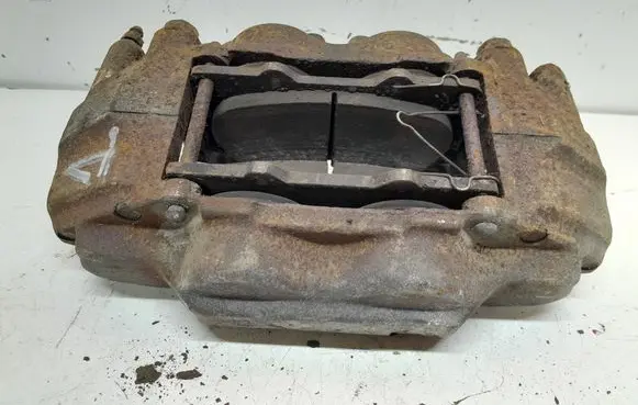 Toyota Land Cruiser (J120) Front brake caliper 
