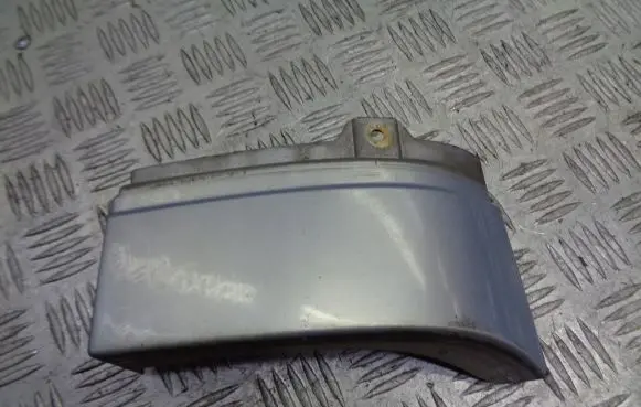 Opel Zafira A Rear/tail light trim molding 