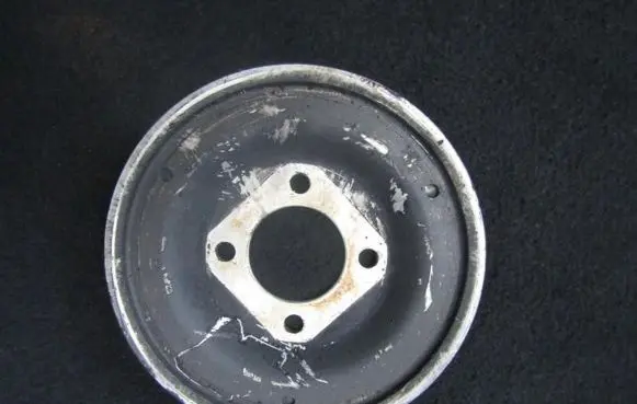 Renault Scenic I Crankshaft pulley 7700864702