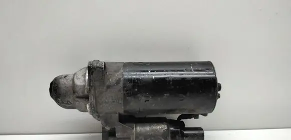 Audi A6 S6 C6 4F Starter motor 059911024D