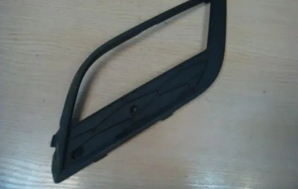 Seat Toledo IV (NH) Front fog light trim/grill