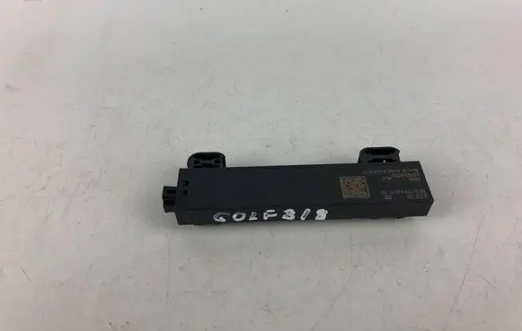Volkswagen Golf VIII Keyless system antenna 5FA224075