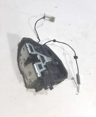 BMW 3 E90 E91 Front door lock